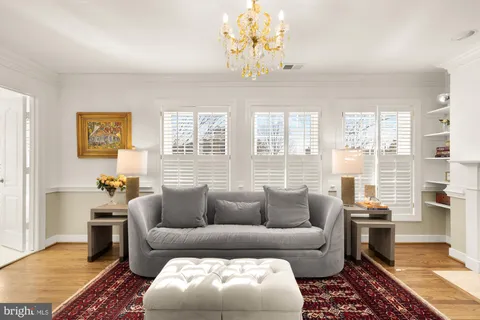 $1,895,000 | 4473 Greenwich Parkway Northwest, Washington, DC 20007