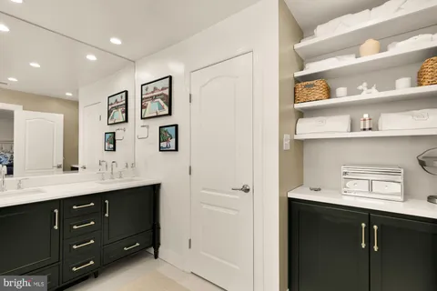 $1,895,000 | 4473 Greenwich Parkway Northwest, Washington, DC 20007