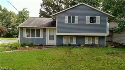 5901 Rosebelle Avenue North Ridgeville, OH 44039 - Photo 1 of 12 Gallery Image 1
