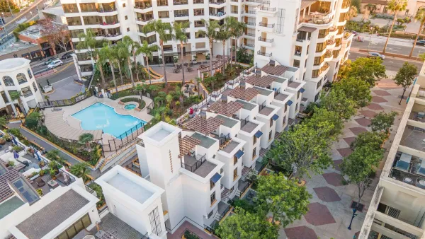 $1,429,000 | 700 West Harbor Drive, Unit TH5, San Diego, CA 92101