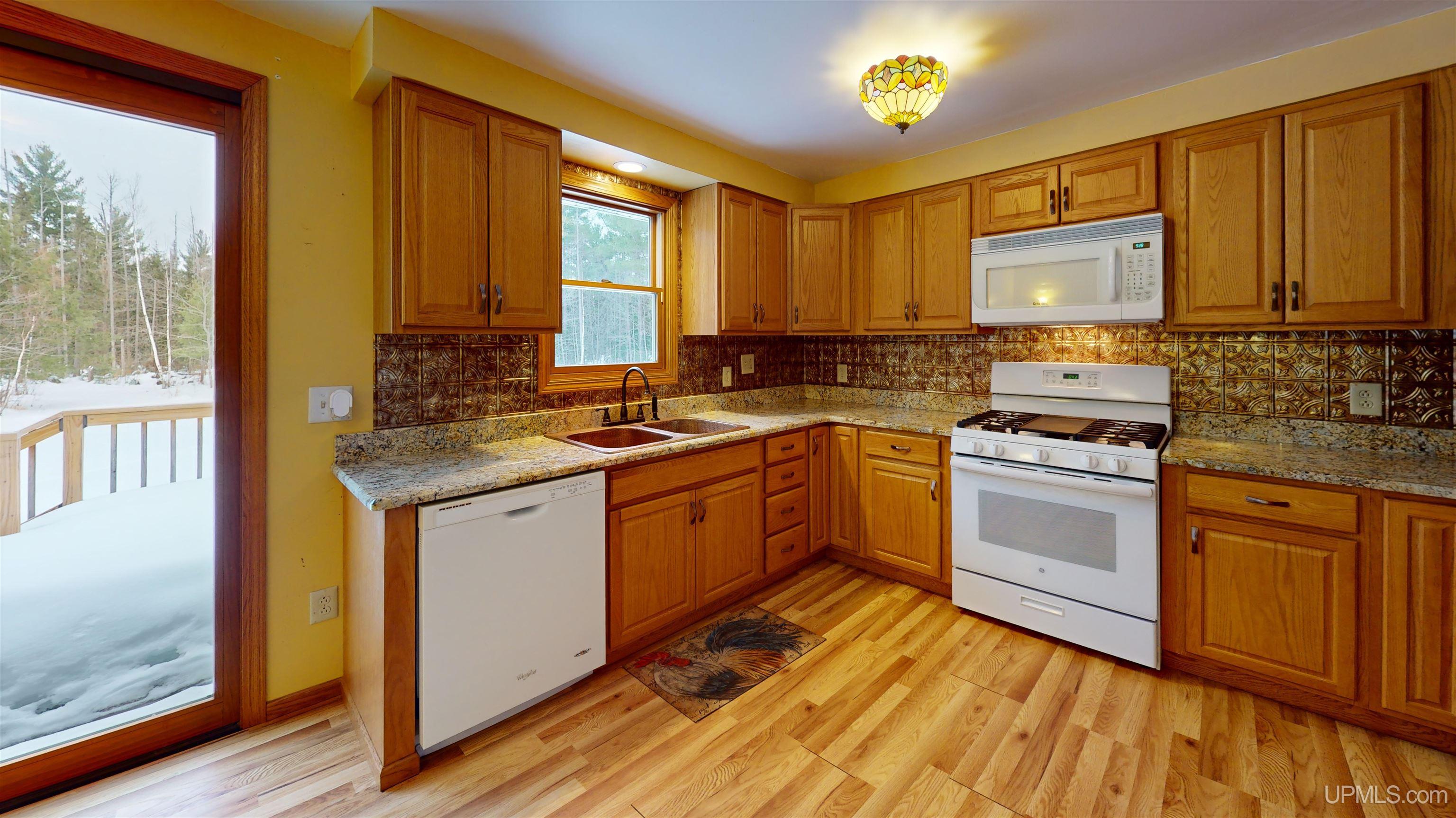 17554 Skanee Road Lanse, MI 49946 - Photo 12 of 42 Gallery Image 12