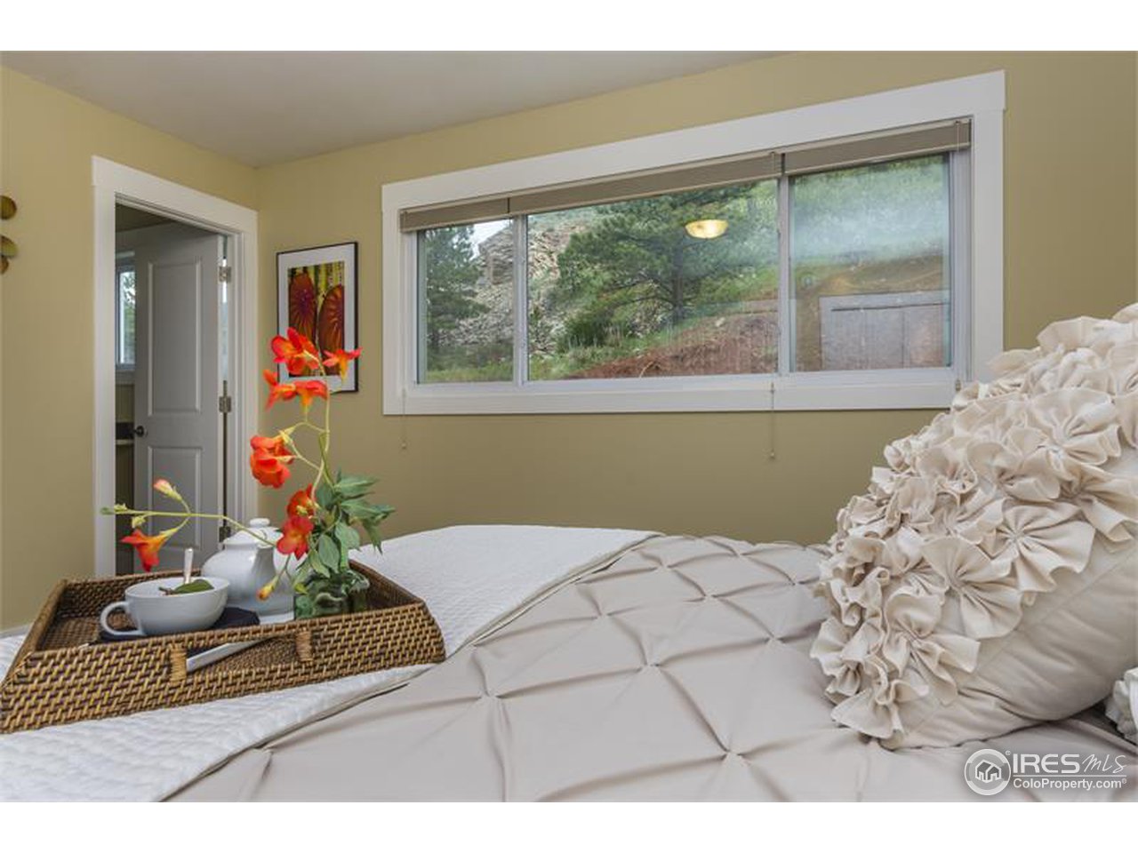 6909 Olde Stage Road Boulder, CO 80302 - Photo 9 of 23 a living room with a large window