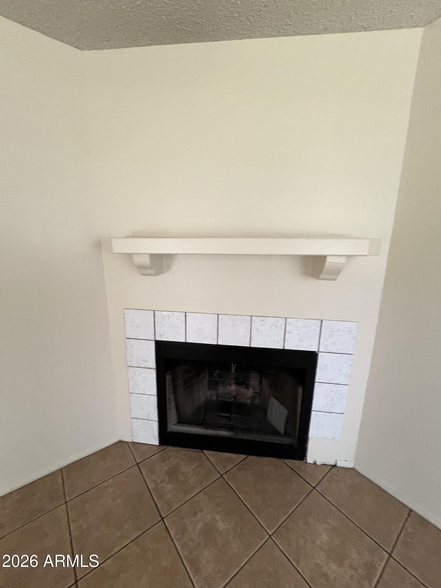 6262 East Brown Road, Unit 48 Mesa, AZ 85205 - Photo 3 of 15 IMG_3870