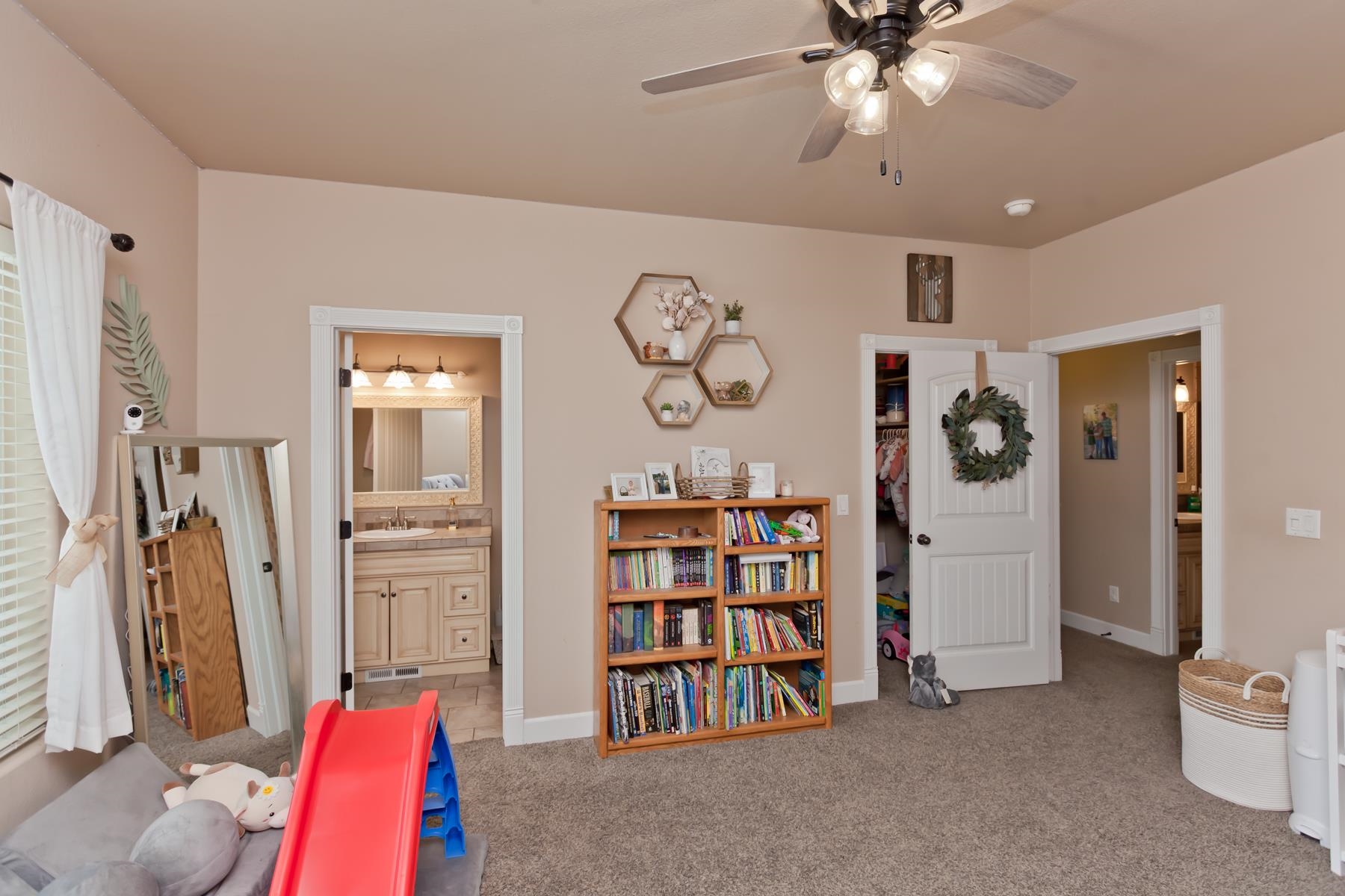 2314 Broadway Grand Junction, CO 81507 - Photo 22 of 39 a view of a livingroom with furniture and workspace