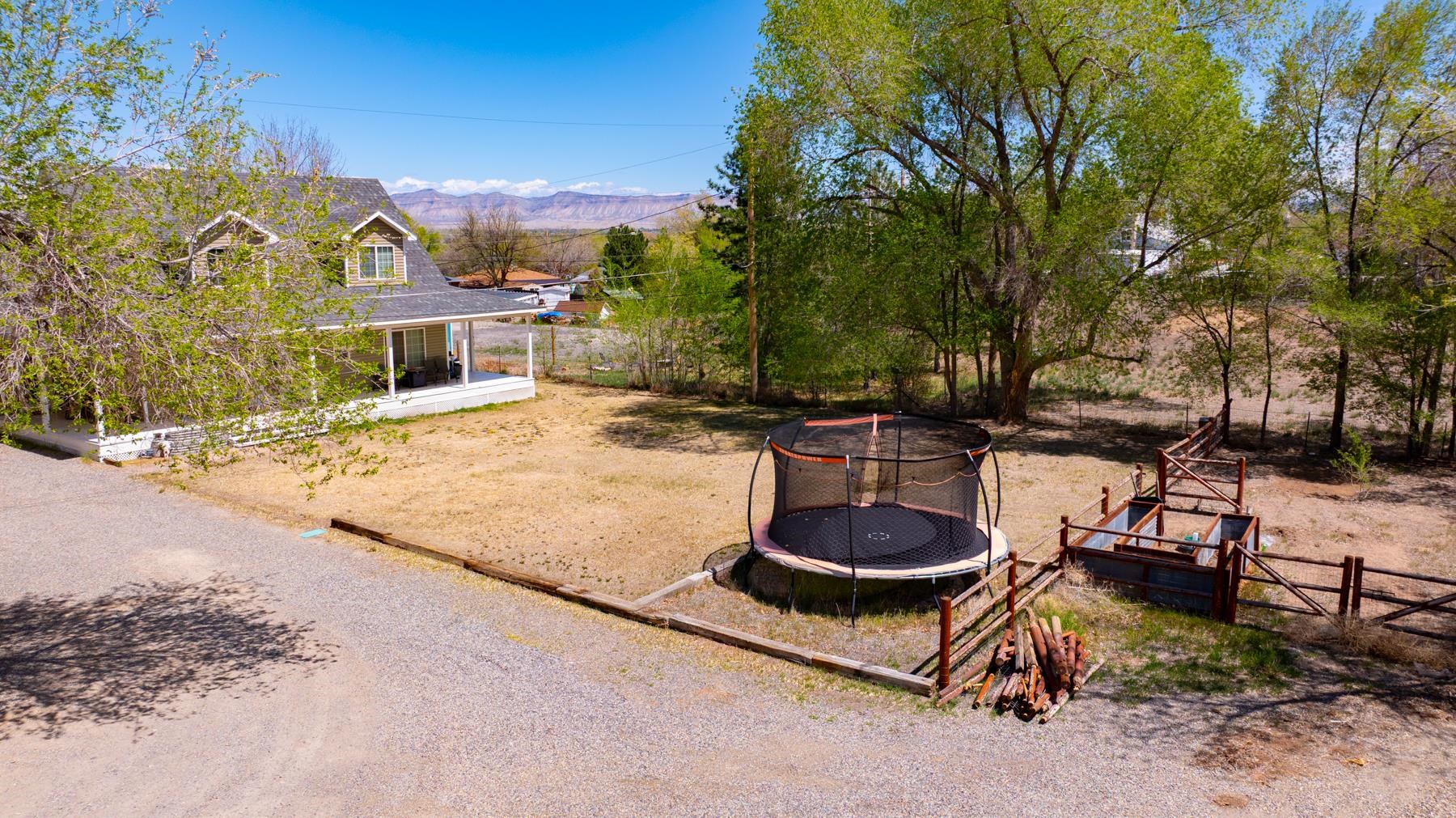 2314 Broadway Grand Junction, CO 81507 - Photo 36 of 39 a view of a backyard with sitting area