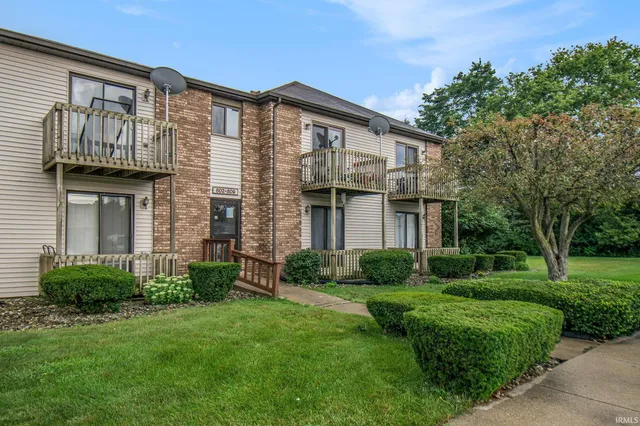 $109,000 | 806 Clarinet Boulevard East, Elkhart, IN 46516