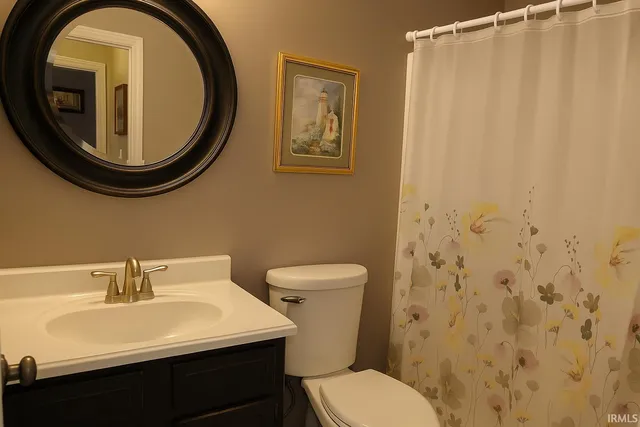 $109,000 | 806 Clarinet Boulevard East, Elkhart, IN 46516