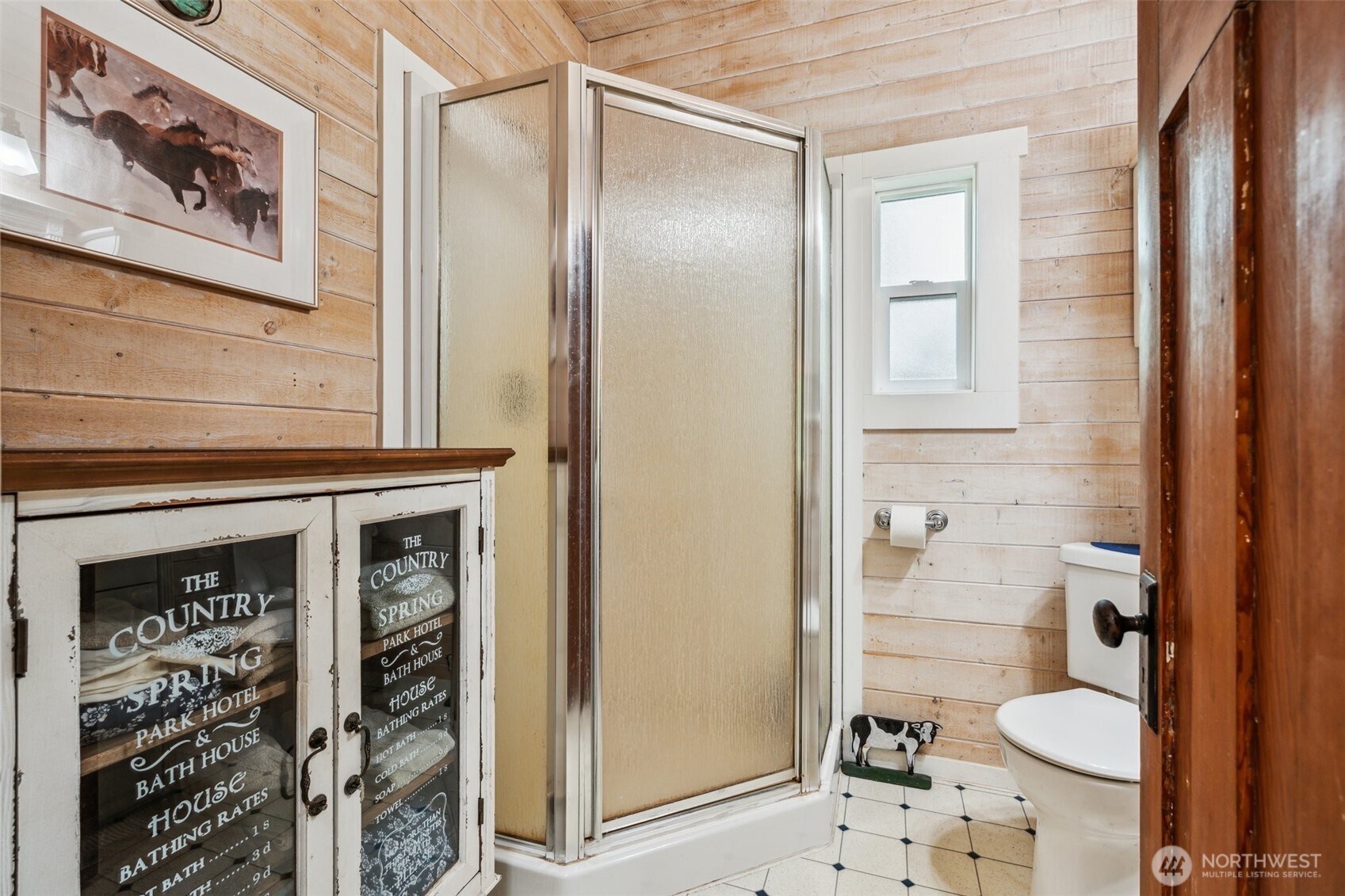 3381 Centralia Alpha Road Onalaska, WA 98570 - Photo 15 of 30 a bathroom with a shower and toilet