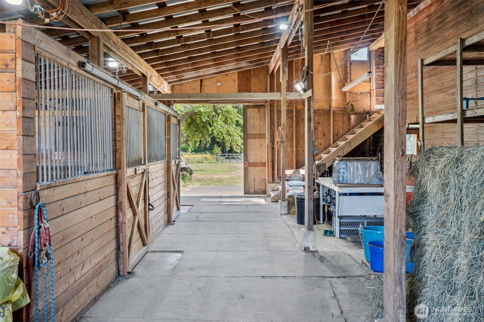 3381 Centralia Alpha Road Onalaska, WA 98570 - Photo 22 of 30 a view of entryway