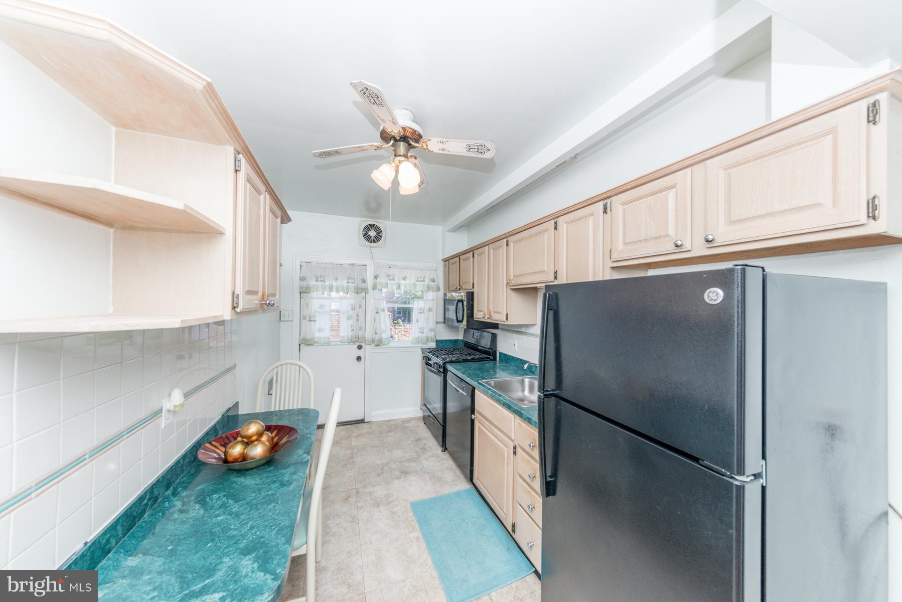 1628 Ralworth Road Baltimore, MD 21218 - Photo 7 of 26 Kitchen