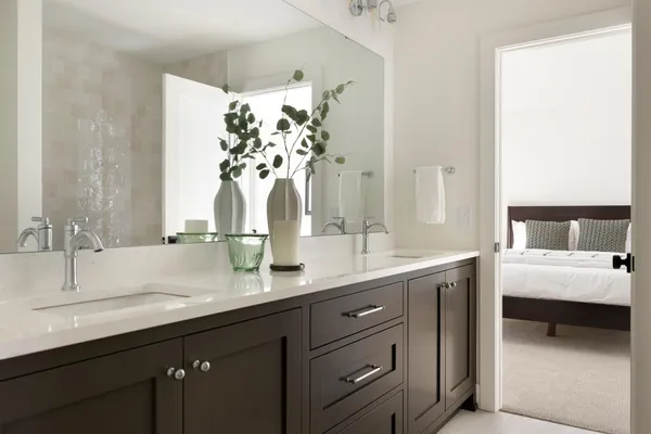 $2,349,900 | 5946 Kochs Crossing, Independence, MN 55359