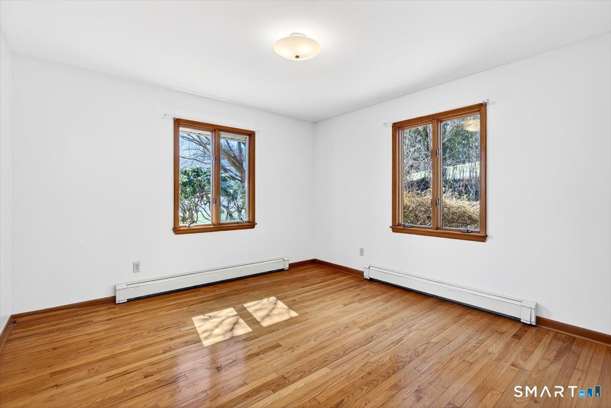 21 Rexview Circle Trumbull, CT 06611 - Photo 19 of 38