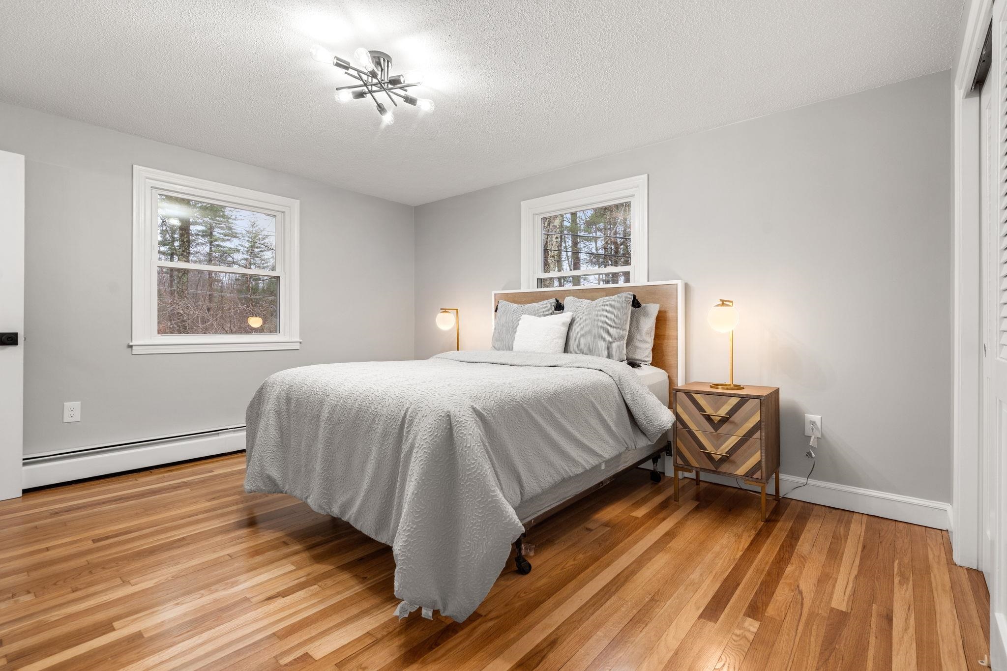 12 Olde Coach Road Derry, NH 03038 - Photo 27 of 40