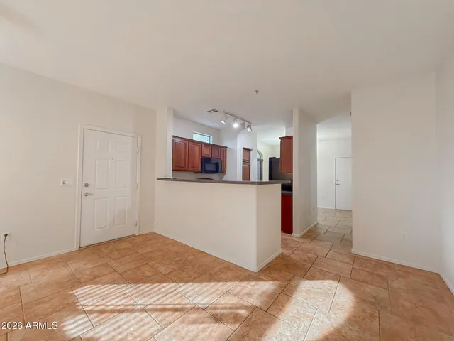 $2,095 | 2150 West Alameda Road, Unit 1063, Phoenix, AZ 85085