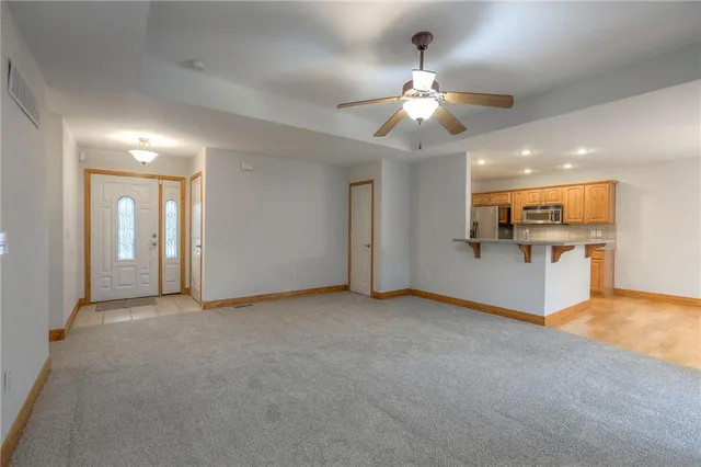 $400,000 | 2705 South Breckenridge Drive, Independence, MO 64055