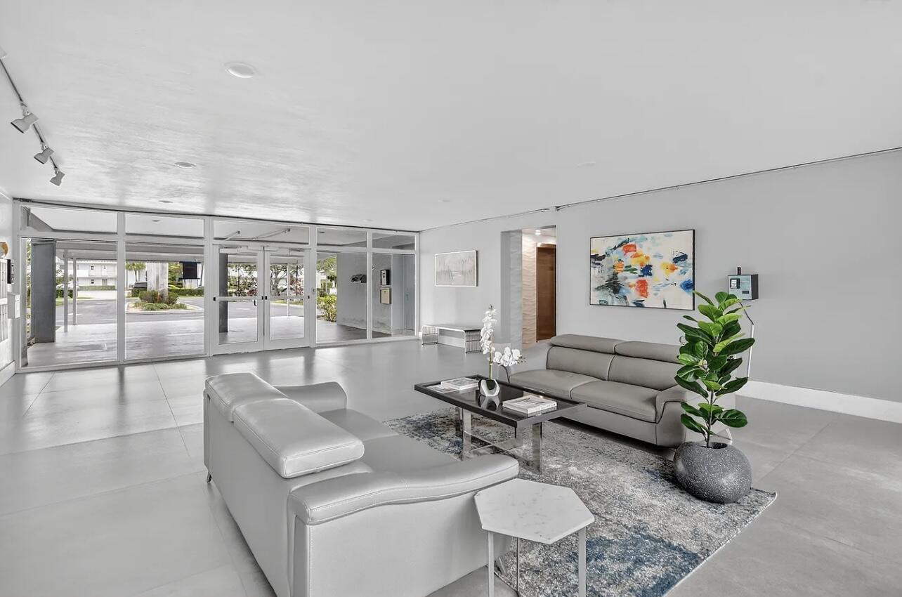 5500 Northwest 2nd Avenue, Unit 121 Boca Raton, FL 33487 - Photo 22 of 28 IMG_1501