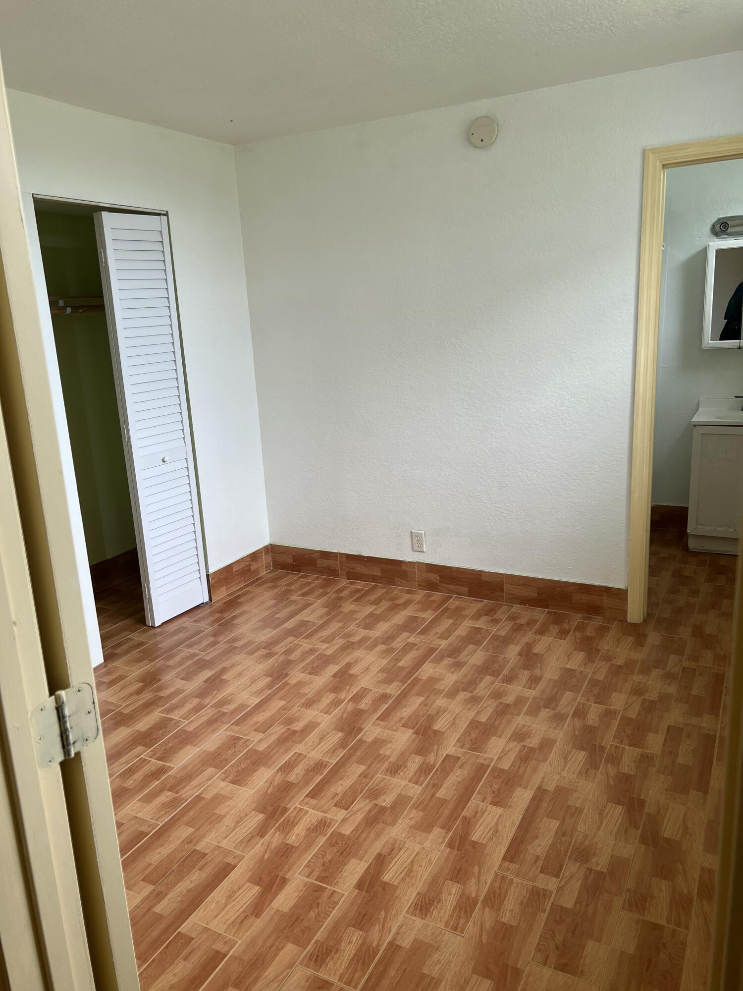 5500 Northwest 2nd Avenue, Unit 121 Boca Raton, FL 33487 - Photo 9 of 28 IMG_1421