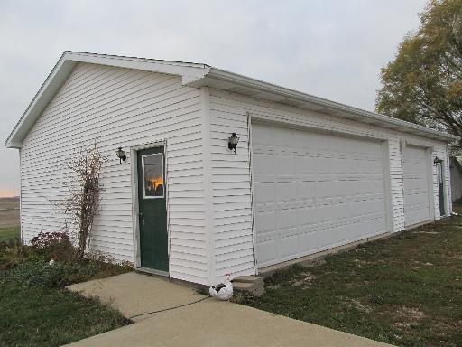 315 North 46th Road Mendota, IL 61342 - Photo 3 of 16