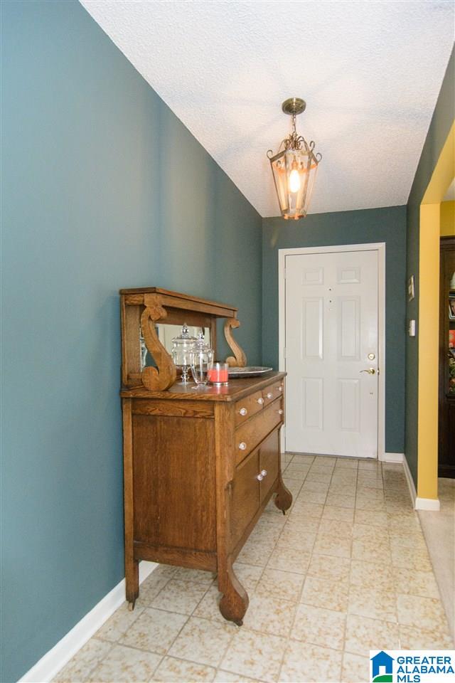 401 Stonebridge Road Irondale, AL 35210 - Photo 4 of 50