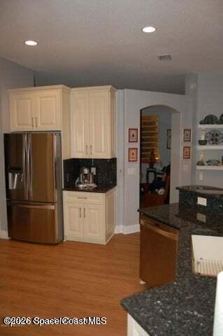 751 Carriage Hill Road Melbourne, FL 32940 - Photo 4 of 18 751 Carriage Hill kitchen3
