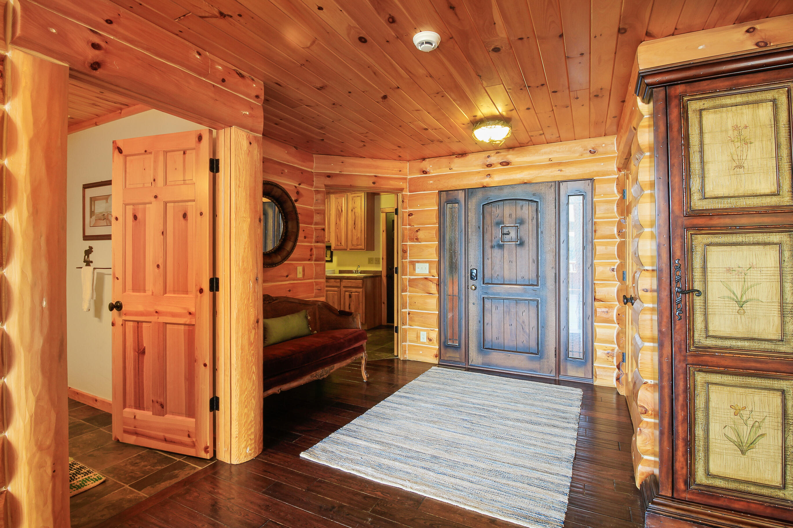 N7935 County Road P Whitewater, WI 53190 - Photo 19 of 77 Entry Foyer