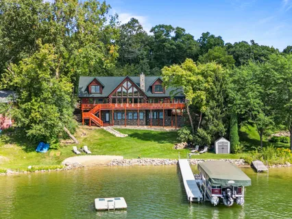 $3,295,000 | N7935 County Road P, Whitewater, WI 53190