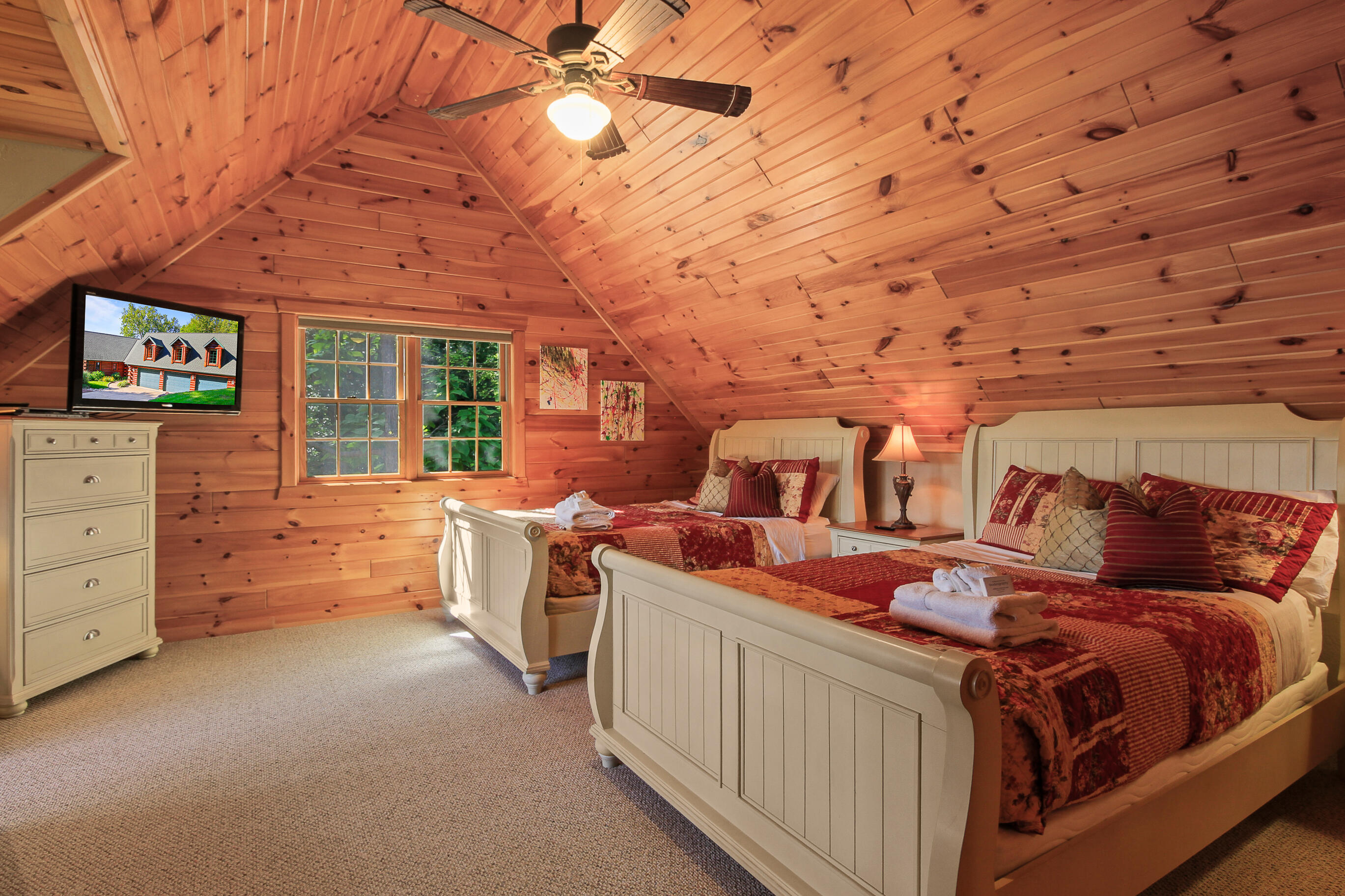 N7935 County Road P Whitewater, WI 53190 - Photo 48 of 77 Upr Bedroom West