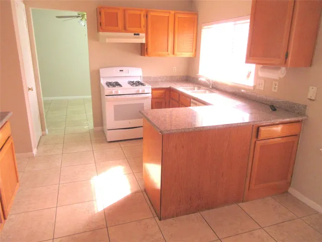 $1,750 | 2626 Planters House Lane, Katy, TX 77449