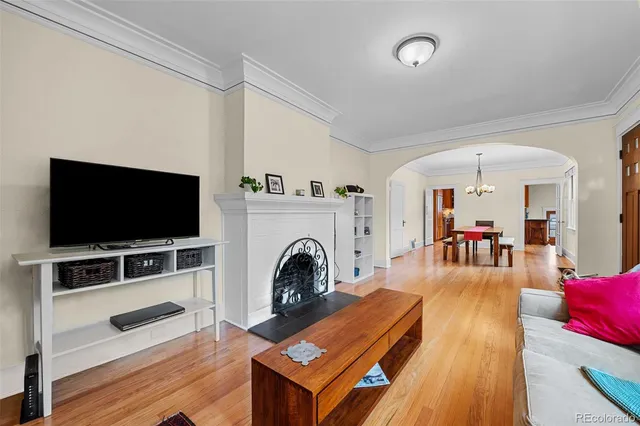 $4,400 | 426 South Race Street, Denver, CO 80209