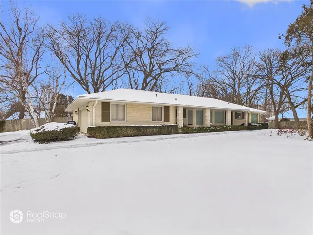 $850,000 | 731 Mellody Road, Lake Forest, IL 60045