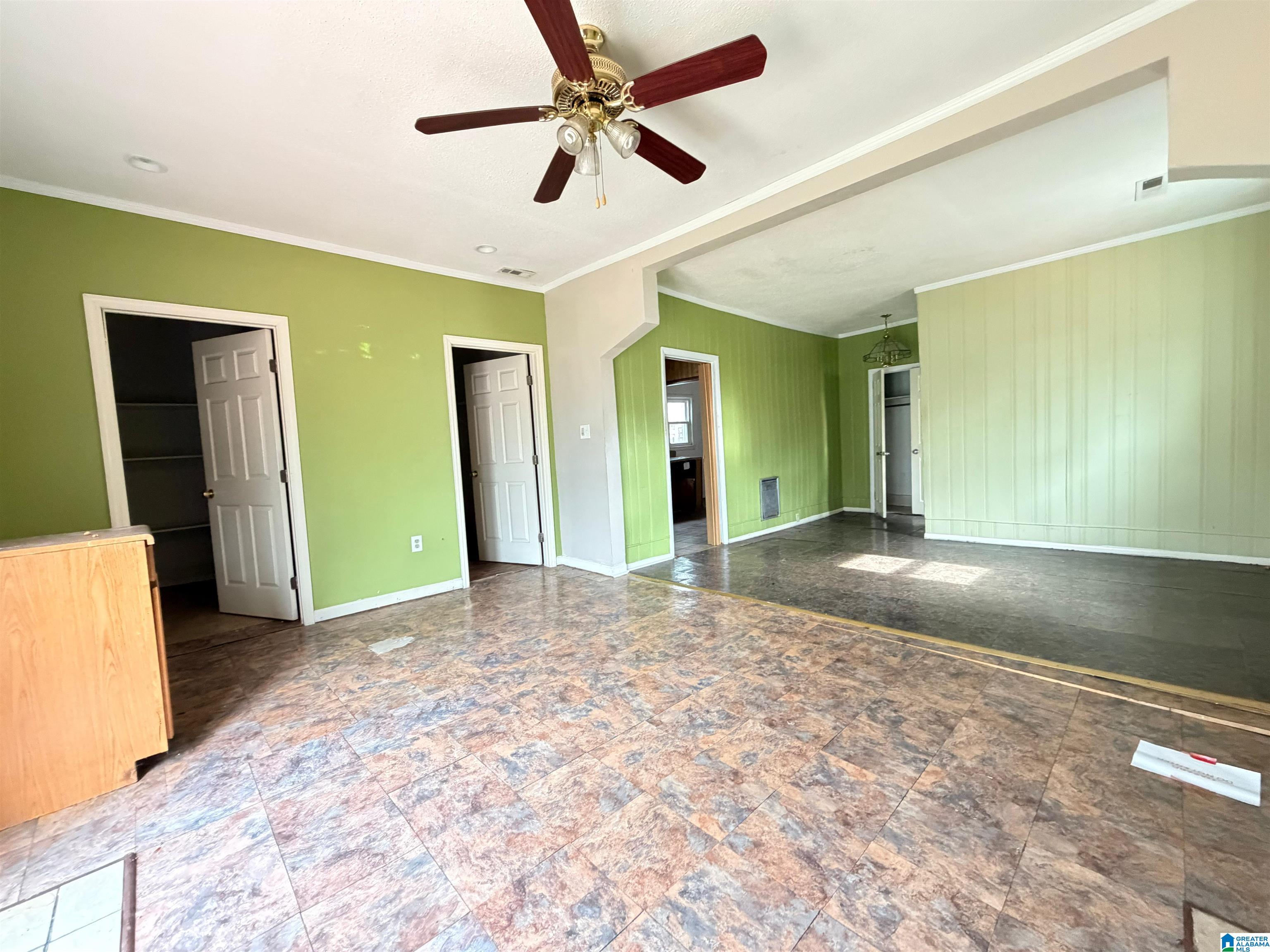 914 18th Way Southwest Birmingham, AL 35211 - Photo 12 of 19