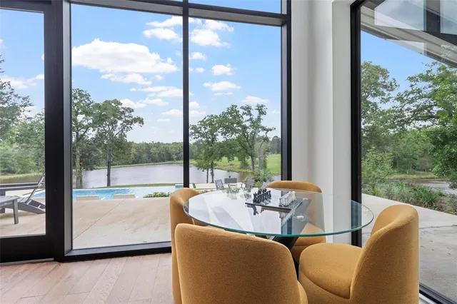 $2,224,000 | 18404 County Road 264, Oakwood, TX 75855