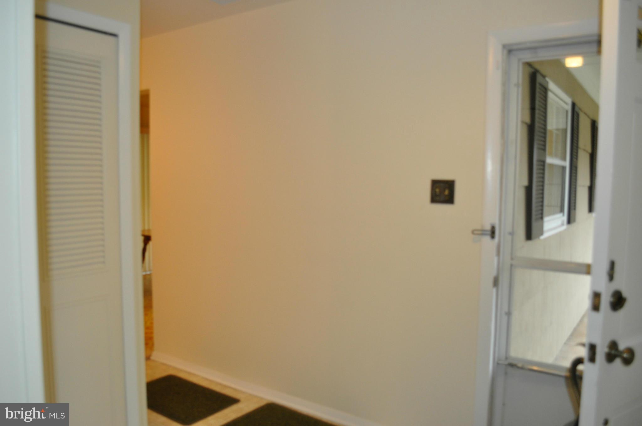 5014 West Running Brook Road Columbia, MD 21044 - Photo 3 of 23 Foyer
