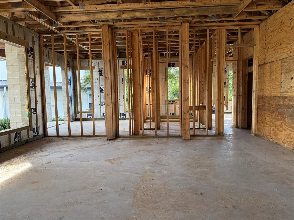 2417 South Dundee Street Tampa, FL 33629 - Photo 10 of 12