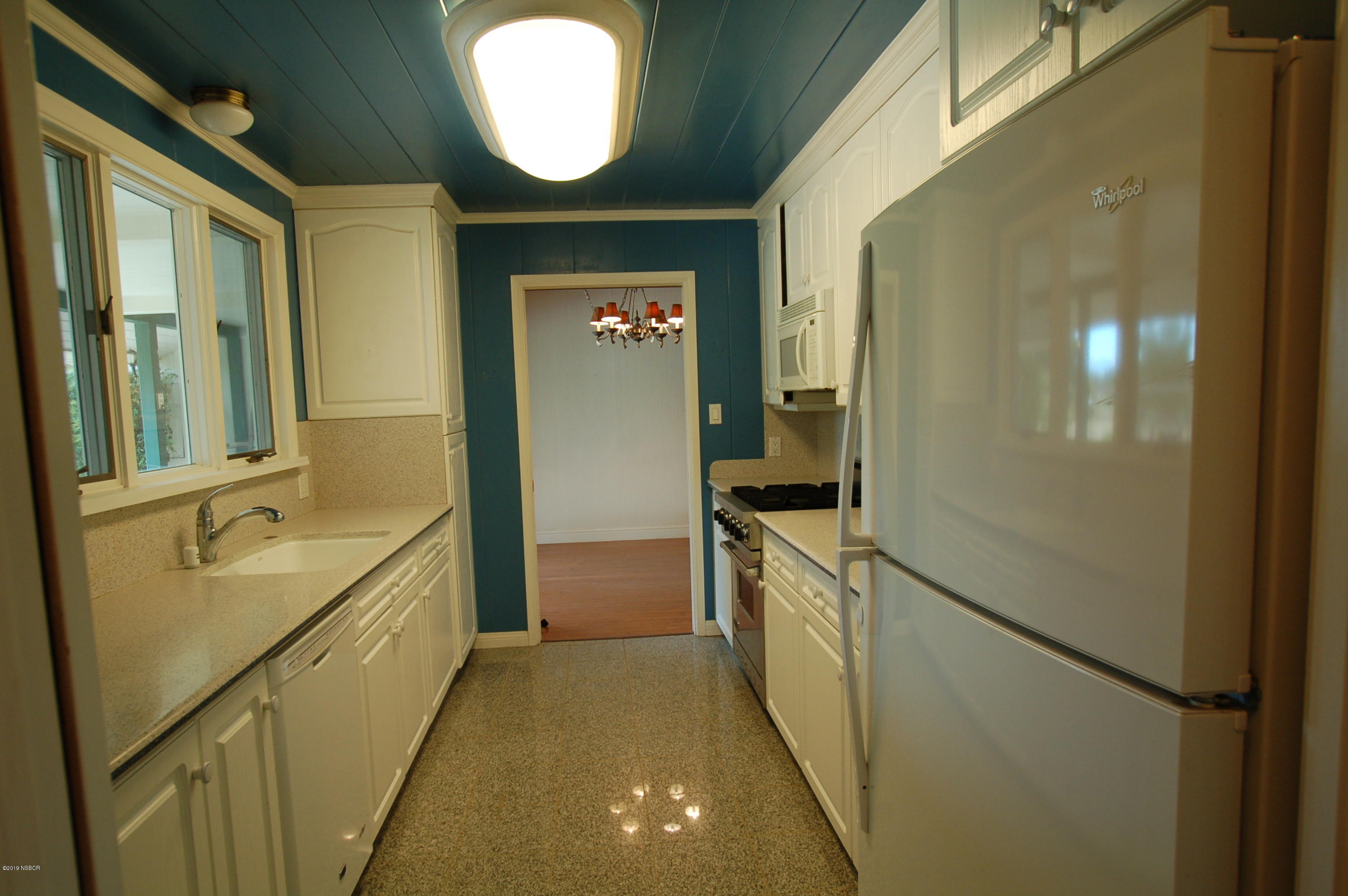 724 North Refugio Road Santa Ynez, CA 93460 - Photo 7 of 25 a bathroom with a sink a mirror and a bathtub