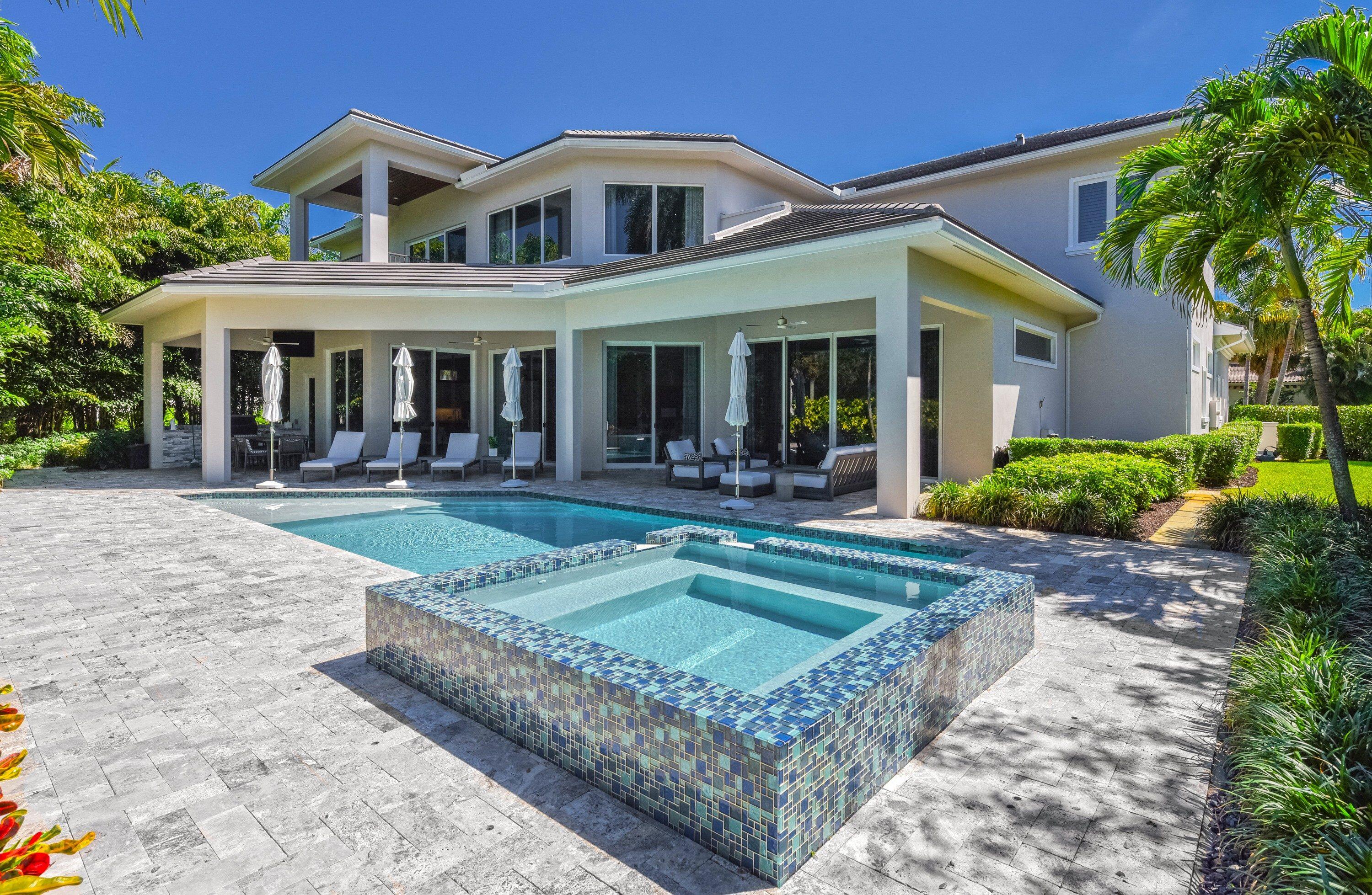 17661 Scarsdale Way Boca Raton, FL 33496 - Photo 60 of 121 spa and pool