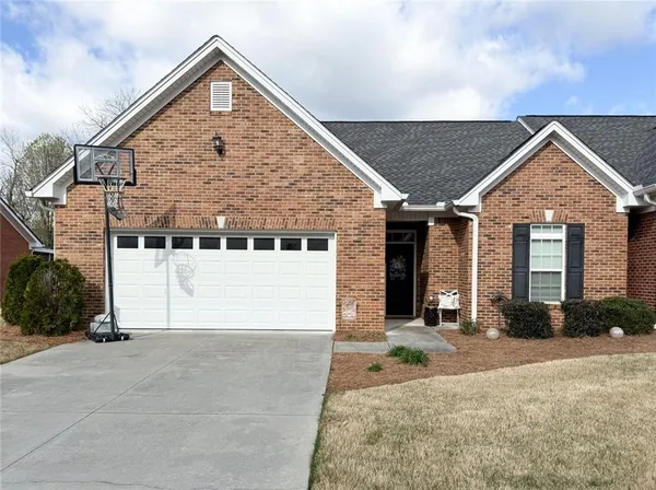$315,000 | 240 Regency Lane Southwest, Calhoun, GA 30701