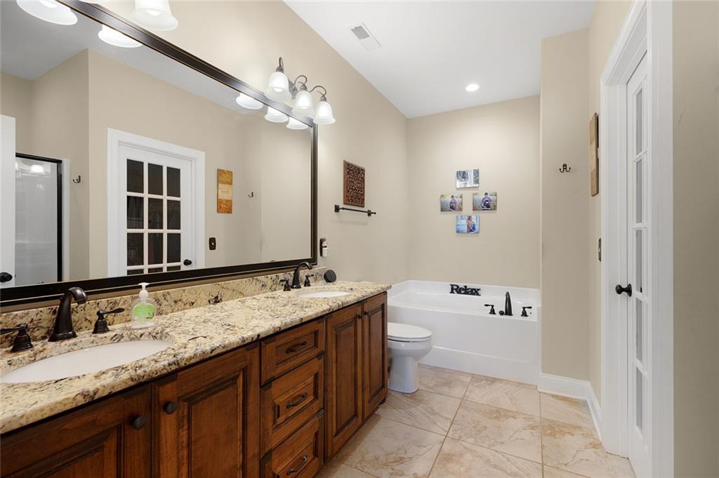 240 Regency Lane Southwest Calhoun, GA 30701 - Photo 20 of 31