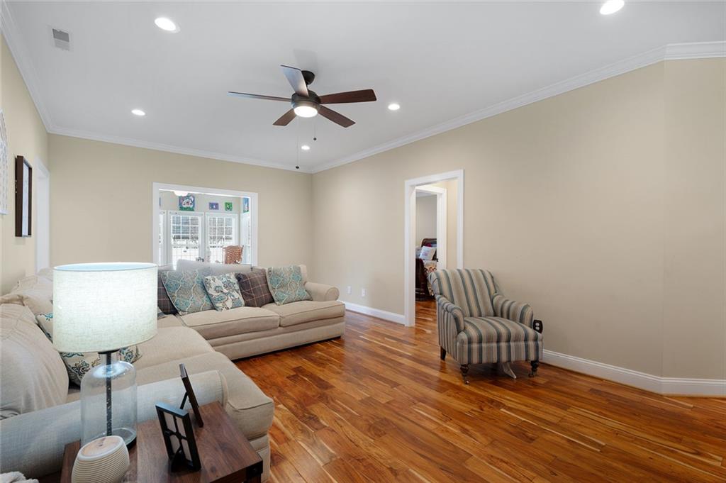 240 Regency Lane Southwest Calhoun, GA 30701 - Photo 7 of 31