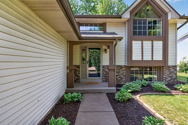 $465,000 | 1342 Benson Boulevard East, Stillwater, MN 55082