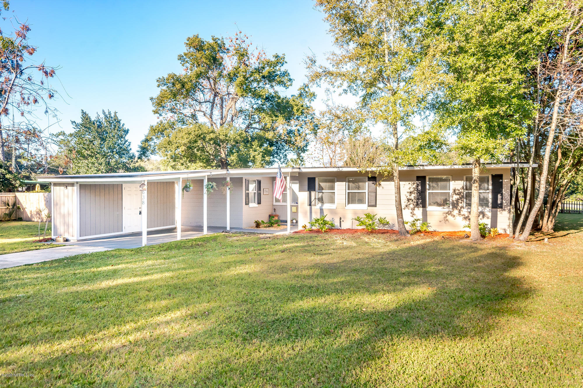 638 Mandalay Road Jacksonville, FL 32216 - Photo 1 of 23 Front