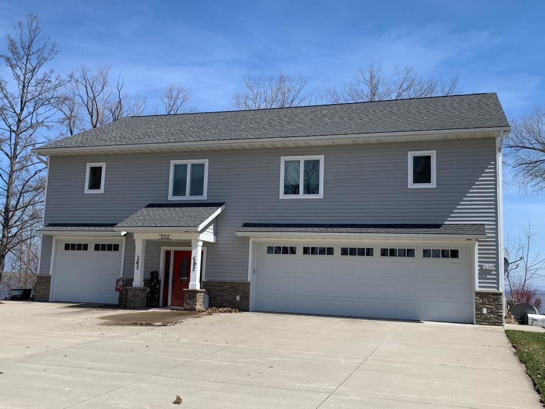 534 Resort Road Suamico, WI 54173 - Photo 13 of 20