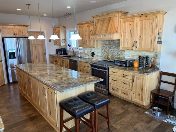 $1,200,000 | 534 Resort Road, Suamico, WI 54173