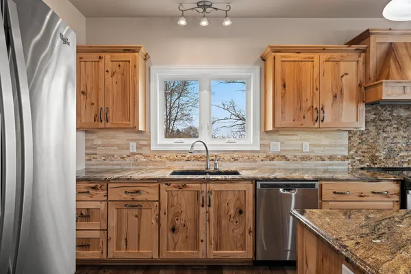 $1,200,000 | 534 Resort Road, Suamico, WI 54173