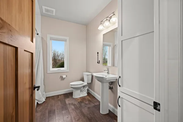 $1,200,000 | 534 Resort Road, Suamico, WI 54173