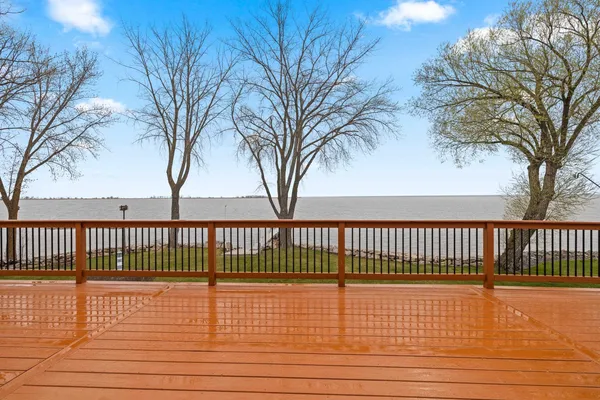 $1,200,000 | 534 Resort Road, Suamico, WI 54173