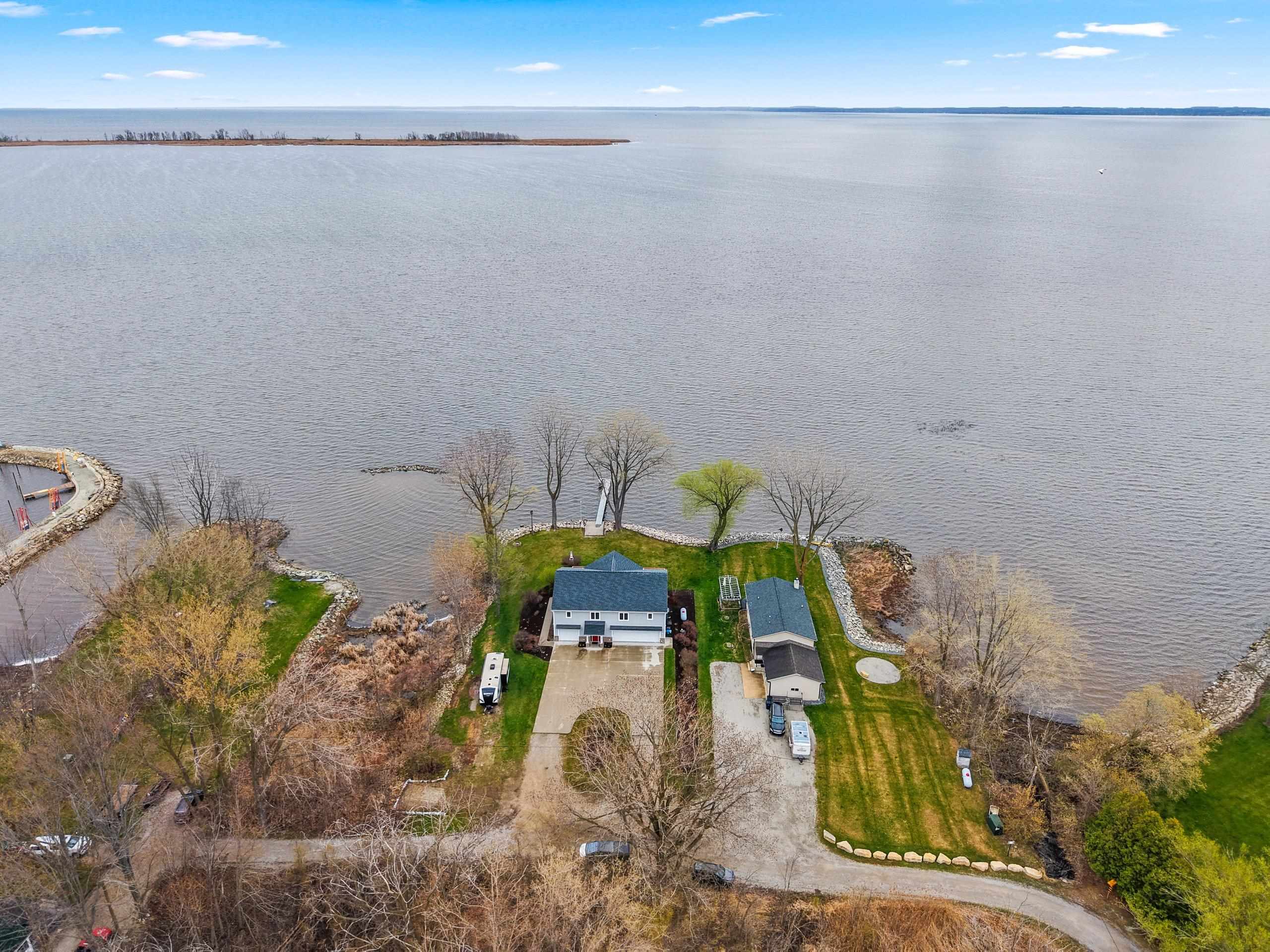534 Resort Road Suamico, WI 54173 - Photo 73 of 82