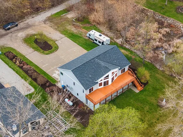 $1,200,000 | 534 Resort Road, Suamico, WI 54173