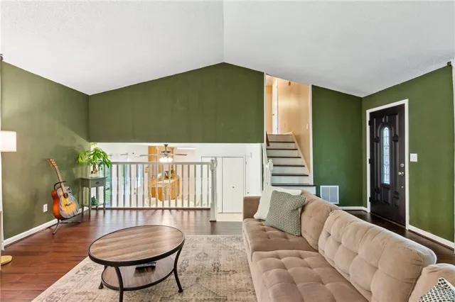 $2,200 | 355 Cross Creek Place, Auburn, GA 30011