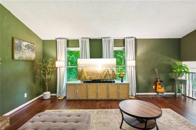 $2,200 | 355 Cross Creek Place, Auburn, GA 30011